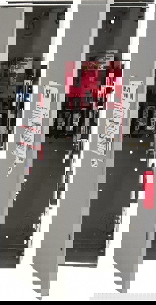 Safety Switch: NEMA 3R, 30 Amp